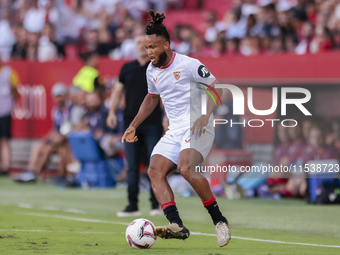 Chidera Ejuke of Sevilla FC controls the ball during the La Liga EA Sports match between Sevilla FC and Girona CF at Nuevo Mirandilla in Sev...