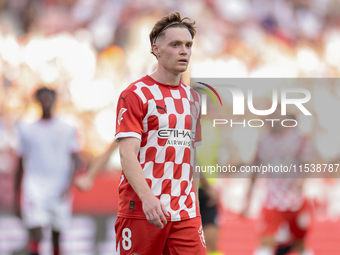 Viktor Tsygankov of Girona FC is in action during the La Liga EA Sports match between Sevilla FC and Girona CF at Nuevo Mirandilla in Sevill...