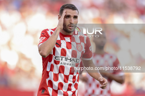 Abel Ruiz of Girona FC reacts to a missed opportunity during the La Liga EA Sports match between Sevilla FC and Girona CF at Nuevo Mirandill...