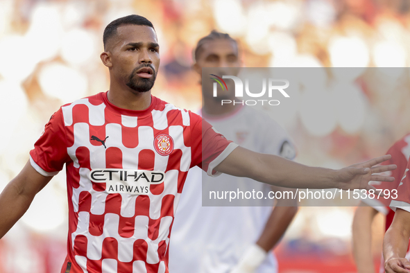 Yangel Herrera of Girona FC is in action during the La Liga EA Sports match between Sevilla FC and Girona CF at Nuevo Mirandilla in Seville,...