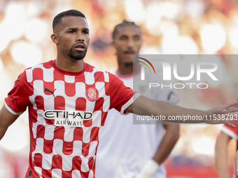 Yangel Herrera of Girona FC is in action during the La Liga EA Sports match between Sevilla FC and Girona CF at Nuevo Mirandilla in Seville,...