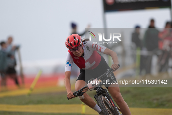 Alessandra Keller of Switzerland competes in the UCI Mountain Bike World Championships Women in Pal Arinsal, Andorra, on September 1, 2024. 