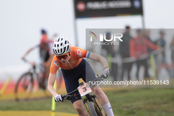 Puck Pieterse of Nederland participates in the UCI Mountain Bike World Championships Women in Pal Arinsal, Andorra, on September 1, 2024. 