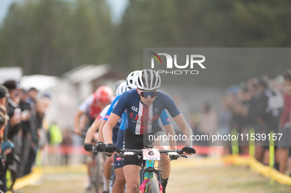 Haley Batten of the USA participates in the UCI Mountain Bike World Championships Women in Pal Arinsal, Andorra, on September 1, 2024. 