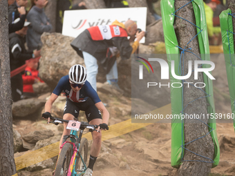 Haley Batten of the USA participates in the UCI Mountain Bike World Championships Women in Pal Arinsal, Andorra, on September 1, 2024. (