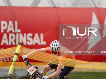 Puck Pieterse of Nederland participates in the UCI Mountain Bike World Championships Women in Pal Arinsal, Andorra, on September 1, 2024. (