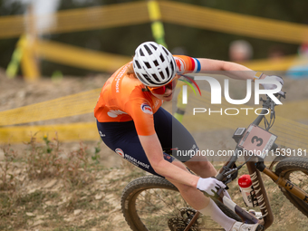 Puck Pieterse of Nederland participates in the UCI Mountain Bike World Championships Women in Pal Arinsal, Andorra, on September 1, 2024. (