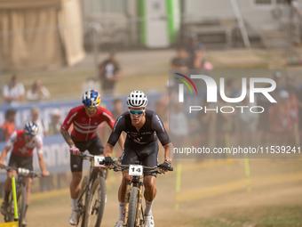 Samuel Gaze of New Zealand participates in the UCI Mountain Bike World Championships Men in Pal Arinsal, Andorra, on September 1, 2024. (