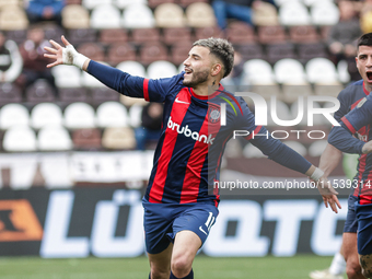 Ivan Leguizamon of San Lorenzo celebrates after scoring the first goal of his team during a match between Platense and San Lorenzo as part o...