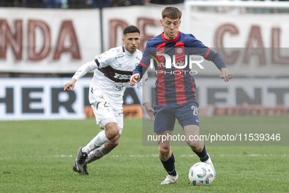 Nicolas Tripichio of San Lorenzo plays during the match between Platense and San Lorenzo as part of Liga Profesional 2024 at Estadio ''Ciuda...