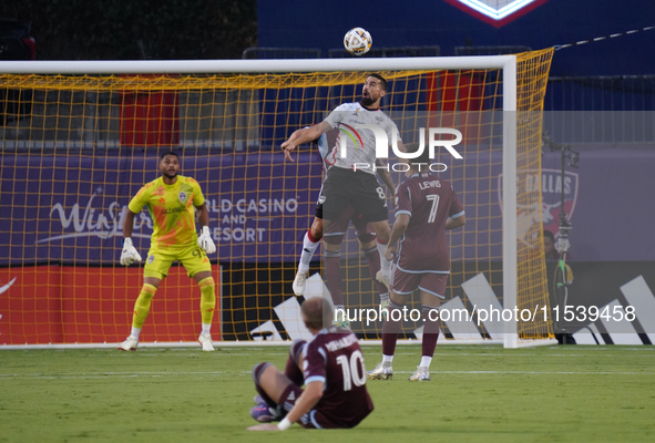 Dallas forward Sebastian Lletget controls the ball during the MLS match between FC Dallas and Colorado Rapids at Toyota Stadium in Frisco, T...