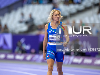 Valentina Petrillo of Team Italy warms up before competing in the Women's 400m T12 Heat 4 at Stade de France during the Paris 2024 Paralympi...