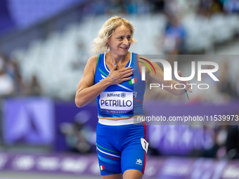 Valentina Petrillo of Team Italy warms up before competing in the Women's 400m T12 Heat 4 at Stade de France during the Paris 2024 Paralympi...