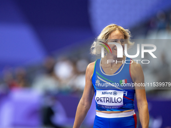 Valentina Petrillo of Team Italy warms up before competing in the Women's 400m T12 Heat 4 at Stade de France during the Paris 2024 Paralympi...