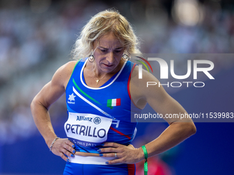 Valentina Petrillo of Team Italy warms up before competing in the Women's 400m T12 Heat 4 at Stade de France during the Paris 2024 Paralympi...