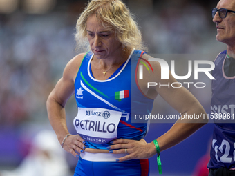 Valentina Petrillo of Team Italy warms up before competing in the Women's 400m T12 Heat 4 at Stade de France during the Paris 2024 Paralympi...