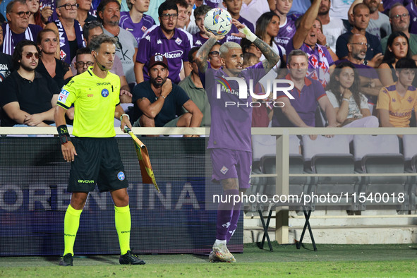 Domilson Cordeiro Dos Santos Dodo of ACF Fiorentina during the Italian Serie A football match between ACF Fiorentina and A.C. Monza in Flore...