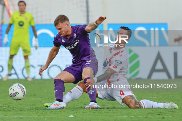 Lucas Beltran of ACF Fiorentina controls the ball during the Italian Serie A football match between ACF Fiorentina and A.C. Monza in Florenc...