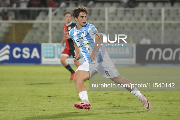 Matteo Dagasso of Delfino Pescara 1936 is in action during the Serie C NOW match between Delfino Pescara 1936 and Torres at Stadio Adriatico...