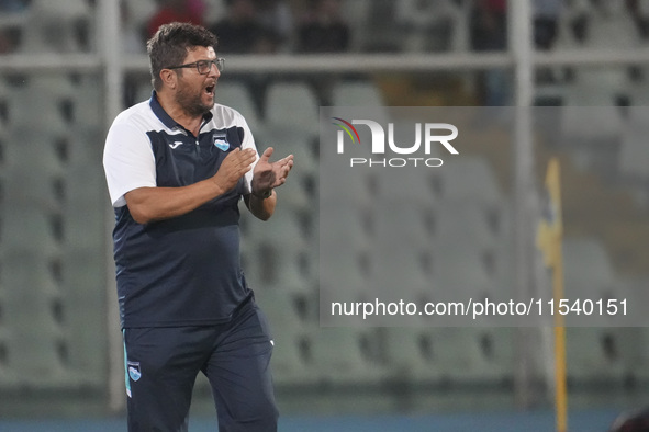 Silvio Baldini is the head coach of Delfino Pescara 1936 during the Serie C NOW match between Delfino Pescara 1936 and Torres at Stadio Adri...