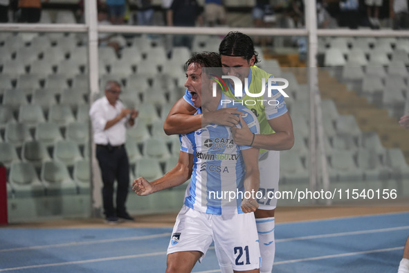 Andrea Ferraris of Delfino Pescara 1936 and Brando Moruzzi celebrate the first goal of Delfino Pescara 1936 during the Serie C NOW match bet...