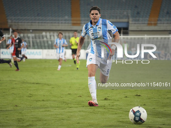 Edoardo Vergani of Delfino Pescara 1936 is in action during the Serie C NOW match between Delfino Pescara 1936 and Torres at Stadio Adriatic...