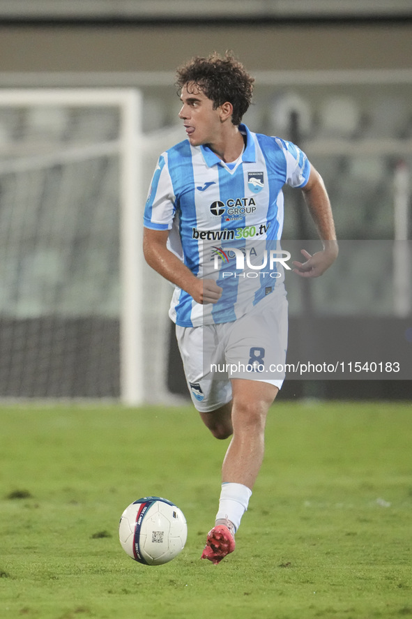 Matteo Dagasso of Delfino Pescara 1936 is in action during the Serie C NOW match between Delfino Pescara 1936 and Torres at Stadio Adriatico...