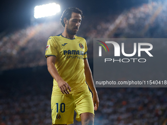 Dani Parejo of Villarreal CF looks on during the LaLiga EA Sports match between Valencia CF and Villarreal CF at Mestalla stadium in Valenci...