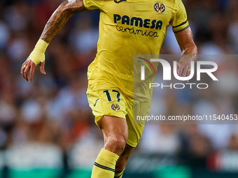 Kiko Femenia of Villarreal CF is in action during the LaLiga EA Sports match between Valencia CF and Villarreal CF at Mestalla stadium in Va...