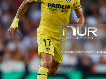 Kiko Femenia of Villarreal CF is in action during the LaLiga EA Sports match between Valencia CF and Villarreal CF at Mestalla stadium in Va...