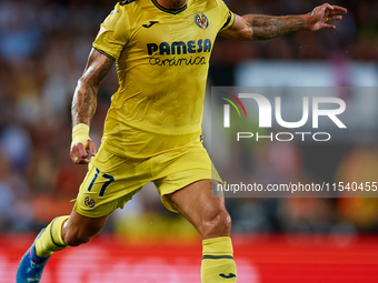 Kiko Femenia of Villarreal CF is in action during the LaLiga EA Sports match between Valencia CF and Villarreal CF at Mestalla stadium in Va...