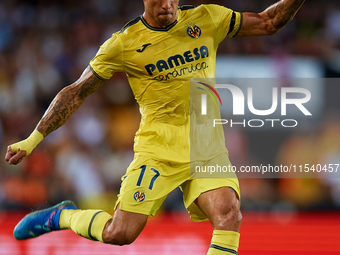 Kiko Femenia of Villarreal CF is in action during the LaLiga EA Sports match between Valencia CF and Villarreal CF at Mestalla stadium in Va...