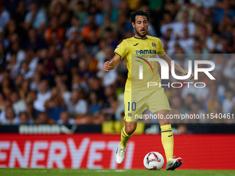 Dani Parejo of Villarreal CF is in action during the LaLiga EA Sports match between Valencia CF and Villarreal CF at Mestalla stadium in Val...