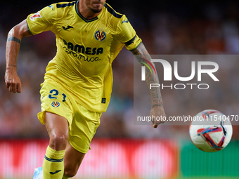 Yeremy Pino of Villarreal CF is in action during the LaLiga EA Sports match between Valencia CF and Villarreal CF at Mestalla stadium in Val...