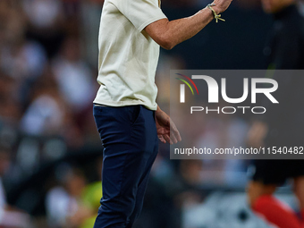 Marcelino Garcia Toral, head coach of Villarreal CF, reacts during the LaLiga EA Sports match between Valencia CF and Villarreal CF at Mesta...