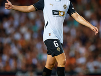 Hugo Guillamon of Valencia CF reacts during the LaLiga EA Sports match between Valencia CF and Villarreal CF at Mestalla stadium in Valencia...