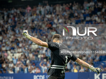 Joan Garcia during the LaLiga EA Sports match between RCD Espanyol de Barcelona and Rayo Vallecano, on August 31, 2024.  (