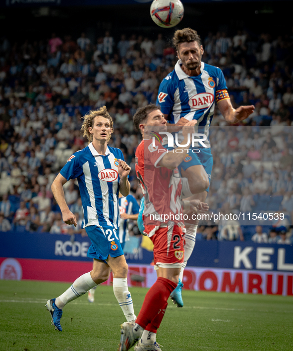 Adrian Embarba, Sergi Gomex during the LaLiga EA Sports match between RCD Espanyol de Barcelona and Rayo Vallecano, on August 31, 2024.  