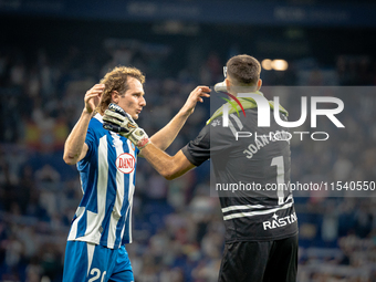 Alex Kral, Joan Garcia during the LaLiga EA Sports match between RCD Espanyol de Barcelona and Rayo Vallecano, on August 31, 2024.  (