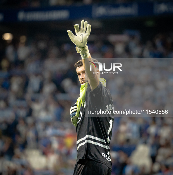 Joan Garcia during the LaLiga EA Sports match between RCD Espanyol de Barcelona and Rayo Vallecano, on August 31, 2024.  