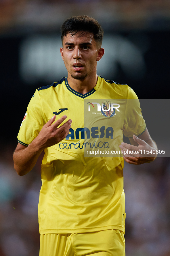 Ilias Akhomach of Villarreal CF looks on during the LaLiga EA Sports match between Valencia CF and Villarreal CF at Mestalla stadium in Vale...