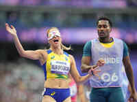 Lorena Silva Spoladore of Brazil celebrates winning gold in Women's 100m - T11 Semi-Finals during the Paris 2024 Paralympic Games at Stade d...