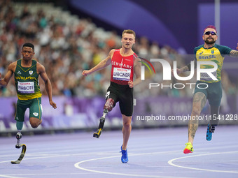 Daniel Wagner of Denmark celebrates winning silver in Men's 100m - T63 Final during the Paris 2024 Paralympic Games at Stade de France on Se...