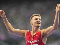 Daniel Wagner of Denmark celebrates winning silver in Men's 100m - T63 Final during the Paris 2024 Paralympic Games at Stade de France on Se...