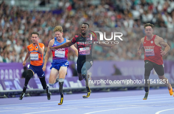 Sherman Isidro Guity Guity of Costa Rica celebrates winning gold in Men's 100m - T64 Final during the Paris 2024 Paralympic Games at Stade d...