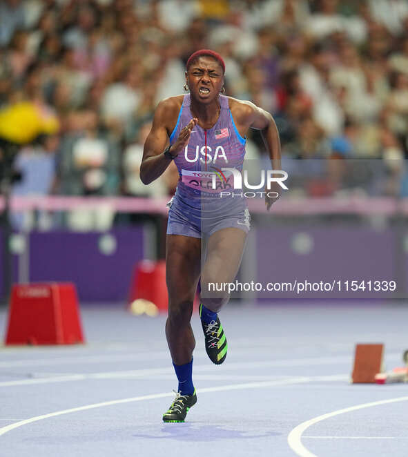 Breanna Clark of United States of America in action in Women's 400m - T20 Round 1 during the Paris 2024 Paralympic Games at Stade de France...