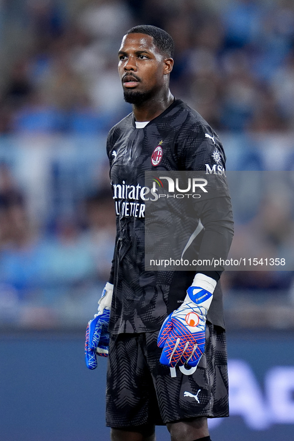 Mike Maignan of AC Milan looks on during the Serie A Enilive match between SS Lazio and AC Milan at Stadio Olimpico on Aug 31, 2024 in Rome,...