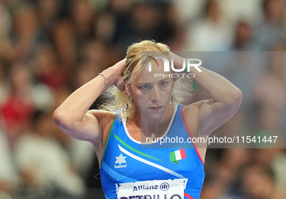 Valentina Petrillo of Italy in action in Women's 400m - T12 Semi-Finals during the Paris 2024 Paralympic Games at Stade de France on Septemb...