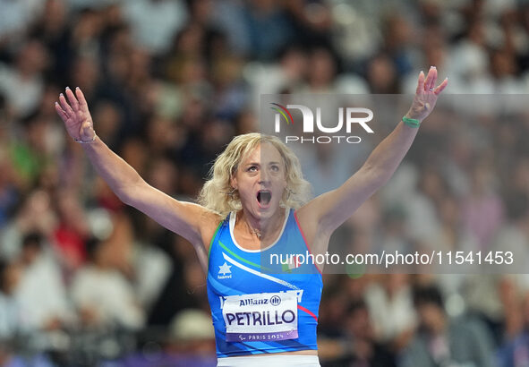 Valentina Petrillo of Italy in action in Women's 400m - T12 Semi-Finals during the Paris 2024 Paralympic Games at Stade de France on Septemb...