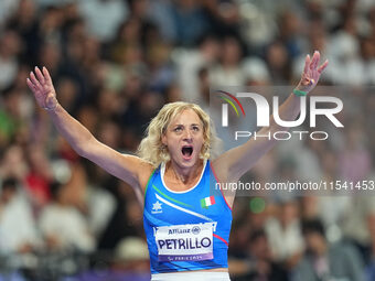 Valentina Petrillo of Italy in action in Women's 400m - T12 Semi-Finals during the Paris 2024 Paralympic Games at Stade de France on Septemb...